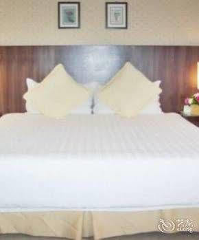 Wu Liang Ye Grand Hotel Chengdu Zewnętrze zdjęcie